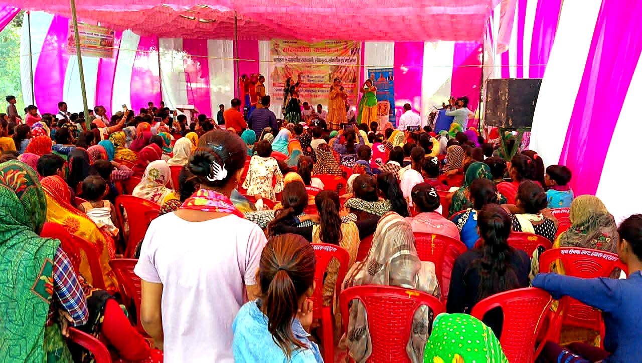 Traditional Rajasthani Folk Dance, Folk Songs and Cultural Festival — photograph 9